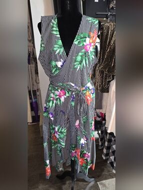 NWT Who What Wear Black & White Striped Floral Wrap High-low Maxi Dress Sz XXL
